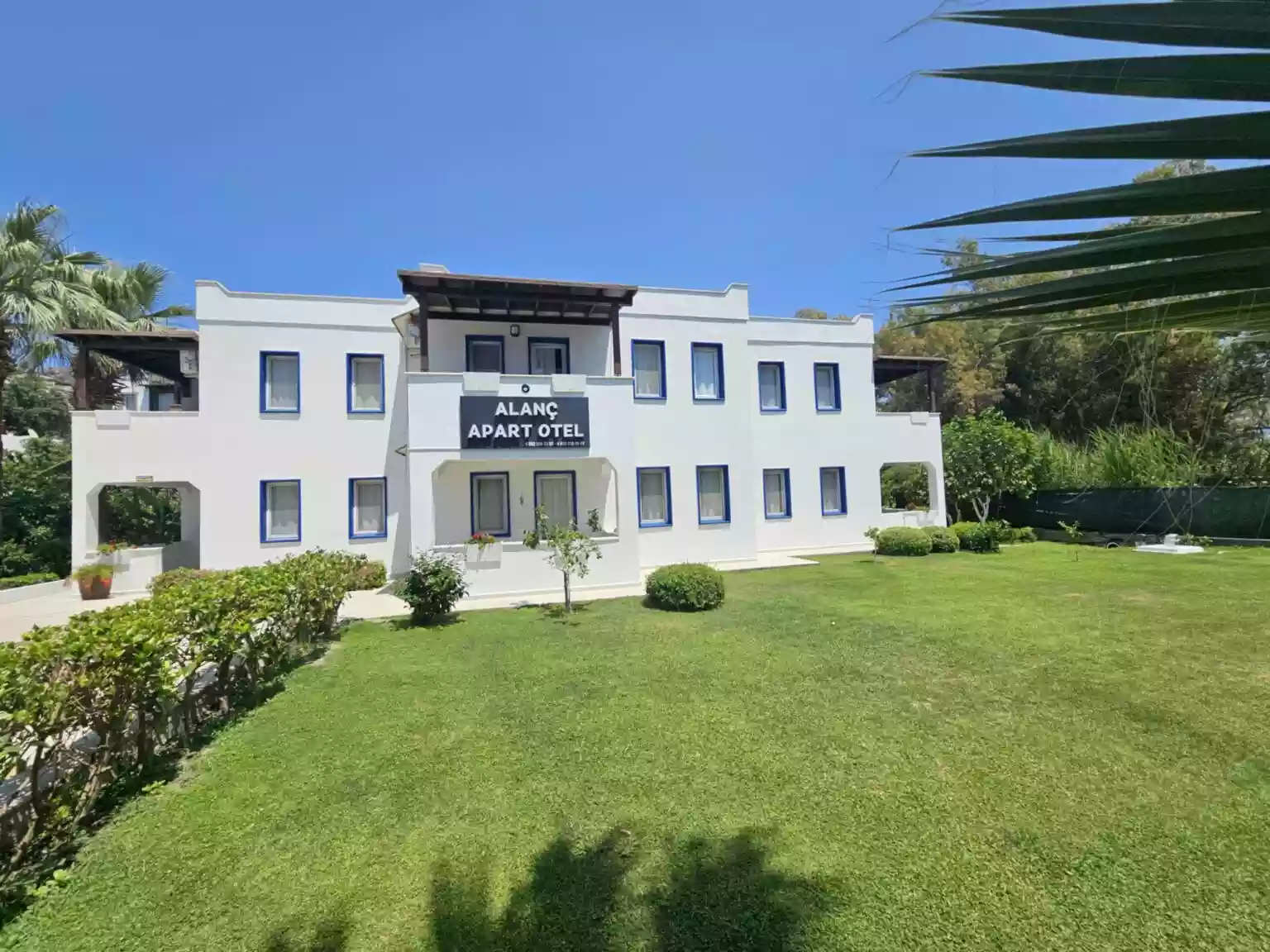 Alanç Apart Otel Yalıkavak Bodrum